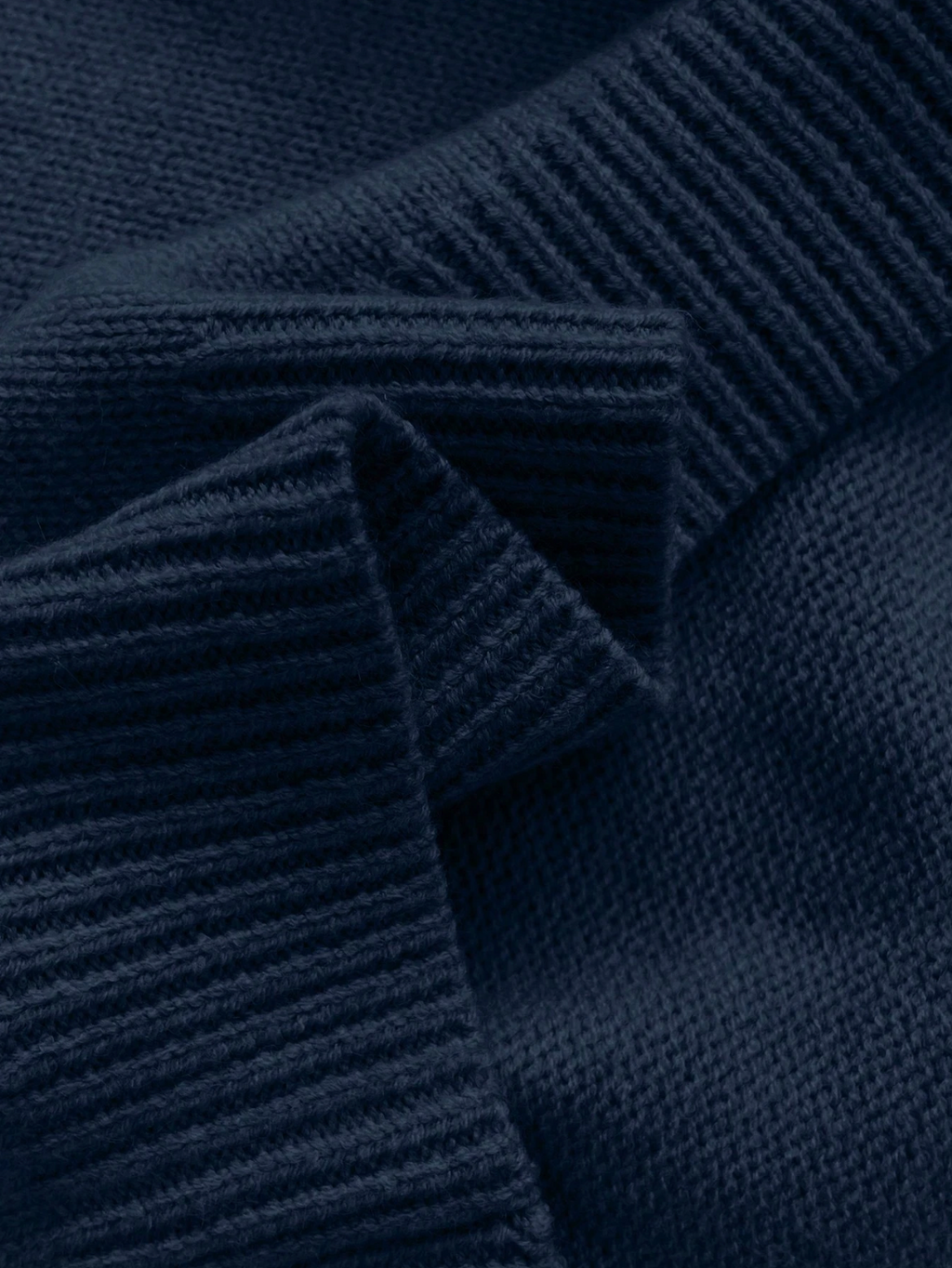 Élianne | Pull chic en maille avec élégant col en dentelle