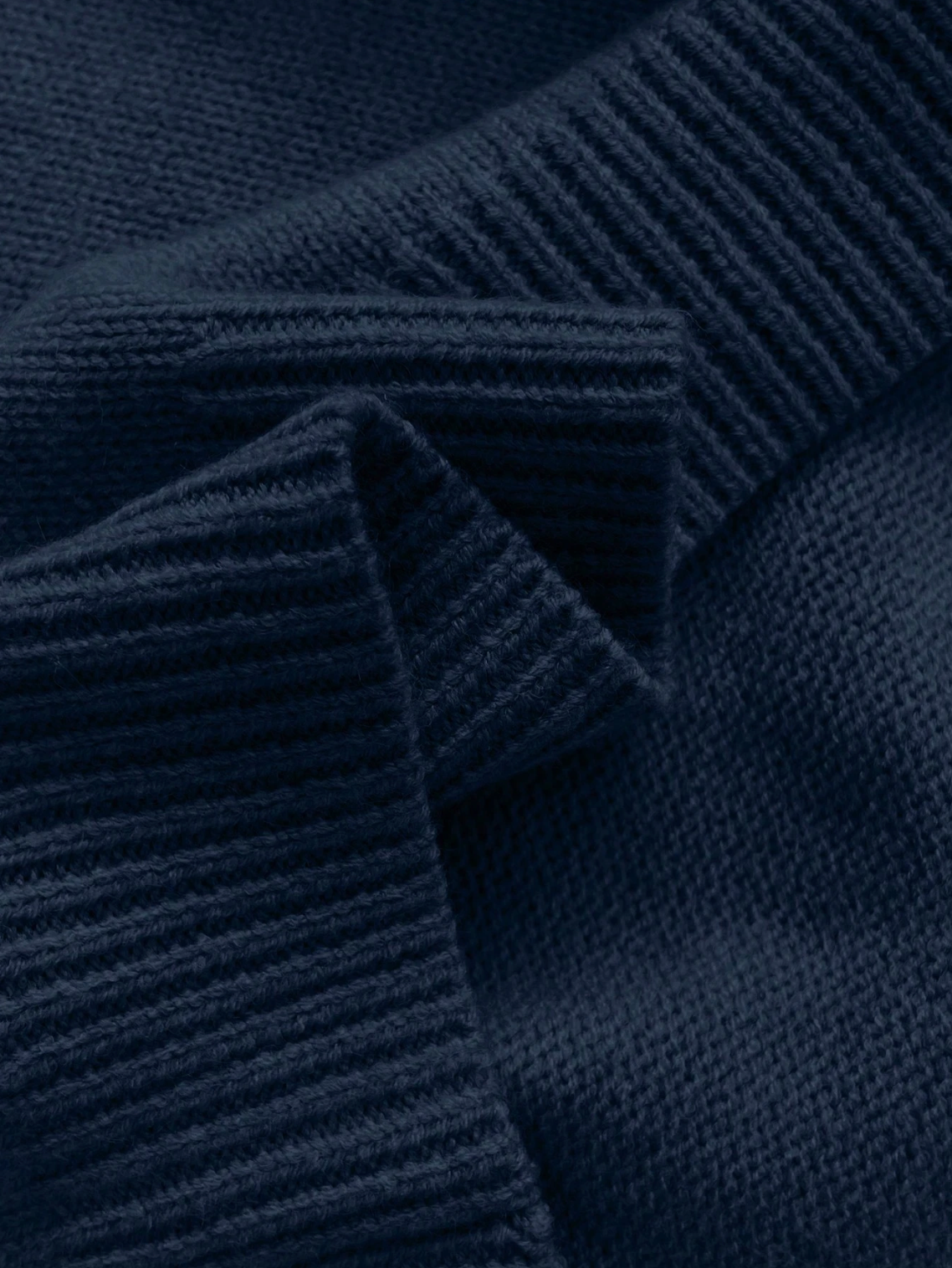 Élianne | Pull chic en maille avec élégant col en dentelle