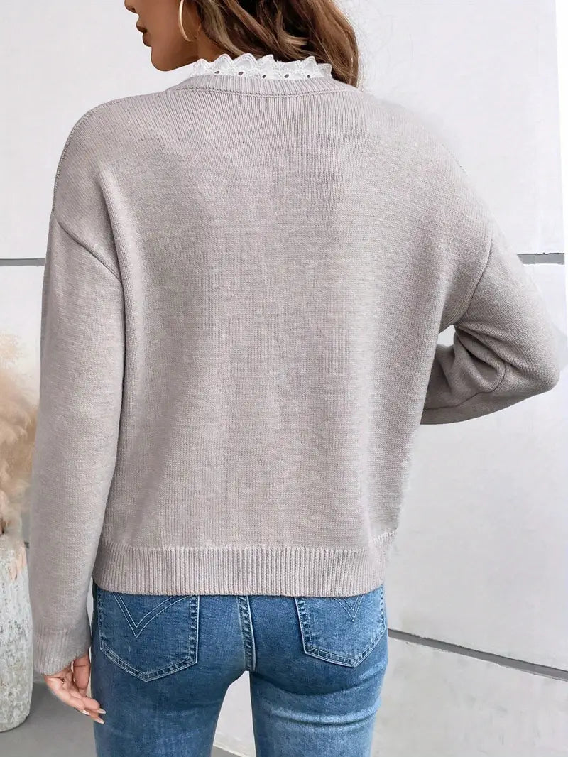 Élianne | Pull chic en maille avec élégant col en dentelle